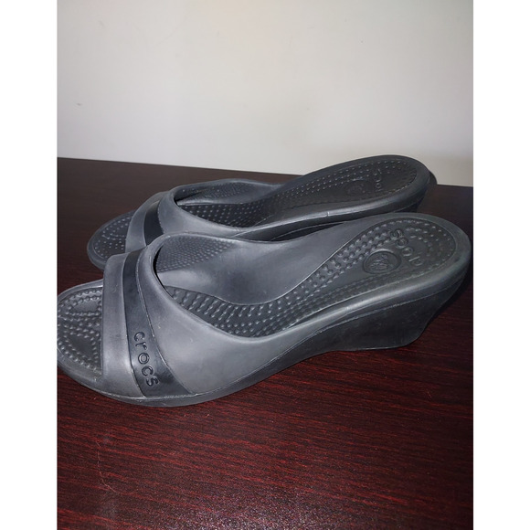 Crocs Wedge Sandals sz 9 Women's Sassari Open Toe Slip Ons Summer Black - Picture 1 of 13